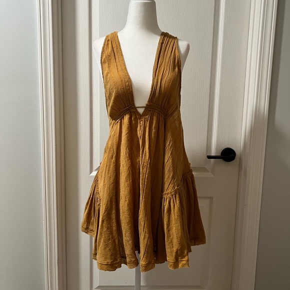 Free People Mini - Picture 2 of 10